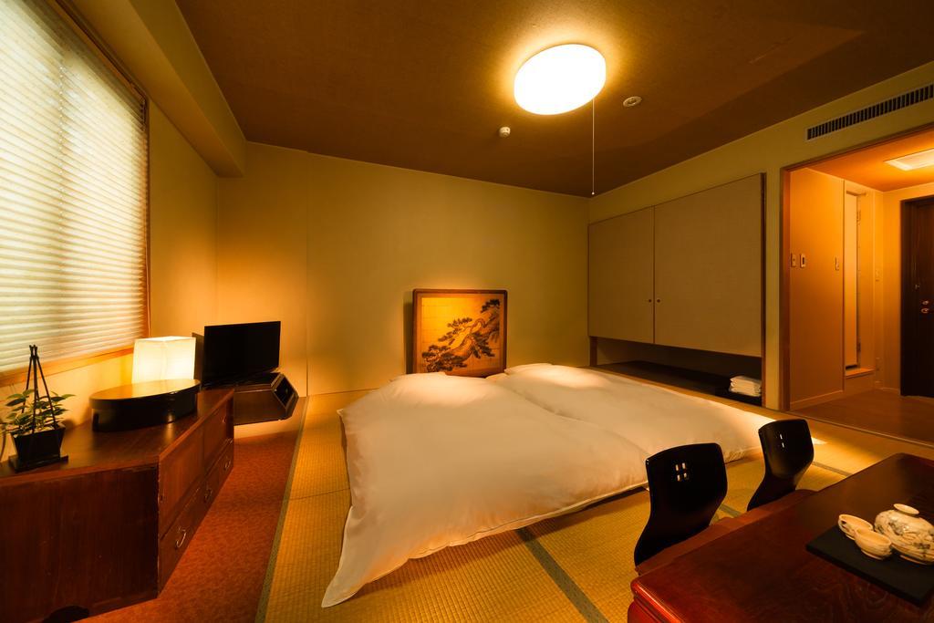 Hakuba Springs Hotel Екстер'єр фото