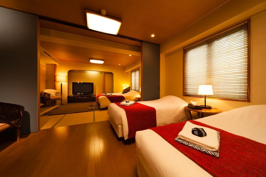 Hakuba Springs Hotel Екстер'єр фото