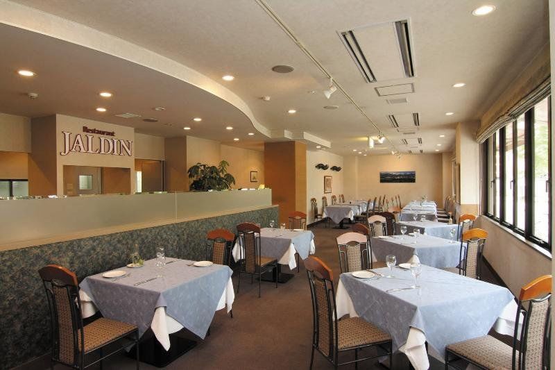 Hakuba Springs Hotel Екстер'єр фото