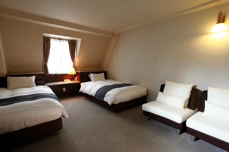 Hakuba Springs Hotel Екстер'єр фото